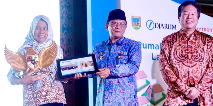 PT Djarum Renovasi 80 Rumah Sederhana Layak Huni di Kudus, Jawa Tengah, Gelontorkan Dana Rp 4 Miliar 1 PT Djarum Renovasi 80 Rumah Sederhana Layak Huni di Kudus, Jawa Tengah, Gelontorkan Dana Rp 4 Miliar