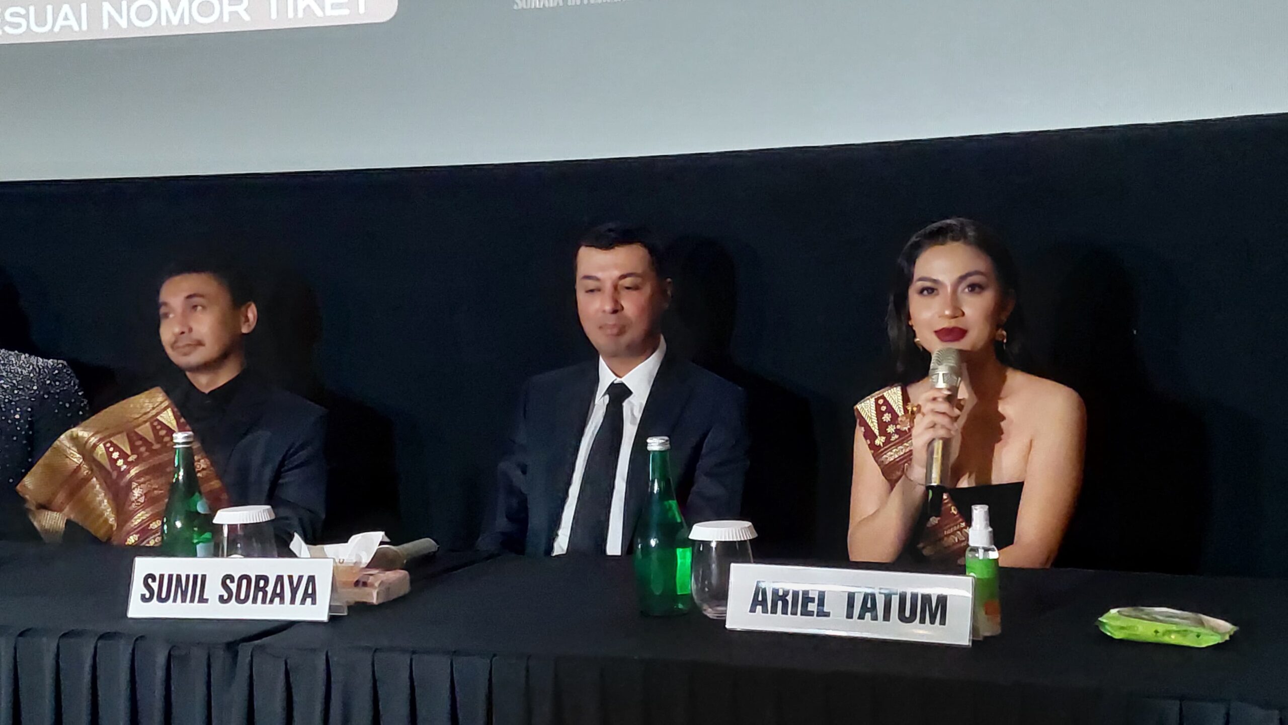 IMG 20240714 WA0012 scaled - Film Baru, Chemistry Baru: Ariel Tatum dan Raditya Dika dalam "Catatan Harian Menantu Sinting"