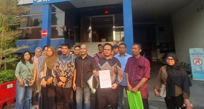 Sertifikat Tidak Jelas, Warga Green Lake Cibubur  Laporkan  Pihak Ini