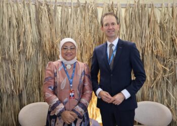 Bertemu Menteri Sosial dan Ketenagakerjaan Belanda, Menaker Ida Bahas Pelindungan Tenaga Kerja Migran 4 Bertemu Menteri Sosial dan Ketenagakerjaan Belanda, Menaker Ida Bahas Pelindungan Tenaga Kerja Migran