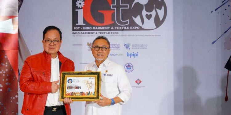 Pameran bertaraf Internasional, ILF yang ke - 17. Melibatkan 350 peserta 1 Menteri Perdagangan
