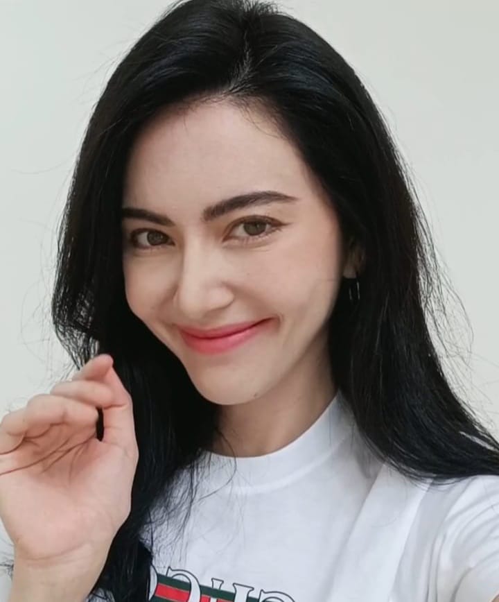 Bintang dan Sutradara "Pee Mak" Siap Sambangi Indonesia untuk Gala Premier 2 IMG 20240802 WA0013 - Bintang dan Sutradara "Pee Mak" Siap Sambangi Indonesia untuk Gala Premier