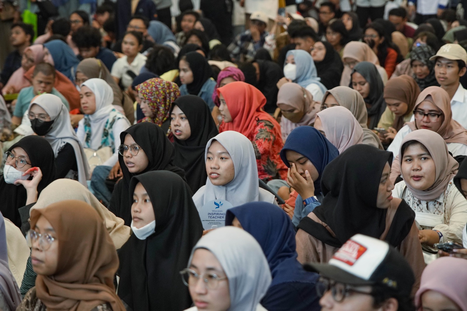 Wardah Inspiring Teacher 2024, Wujud Apresiasi ParagonCorp untuk Guru Indonesia 2 IMG 20240806 WA0017 - Wardah Inspiring Teacher 2024, Wujud Apresiasi ParagonCorp untuk Guru Indonesia