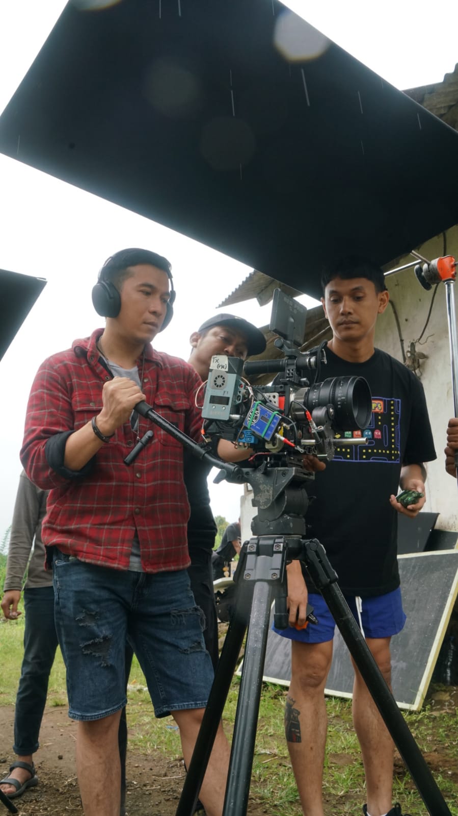 "Kutukan Calon Arang" Akan Guncang Bioskop Indonesia 3 Oktober 2024 2 IMG 20240807 WA0038 - "Kutukan Calon Arang" Akan Guncang Bioskop Indonesia 3 Oktober 2024