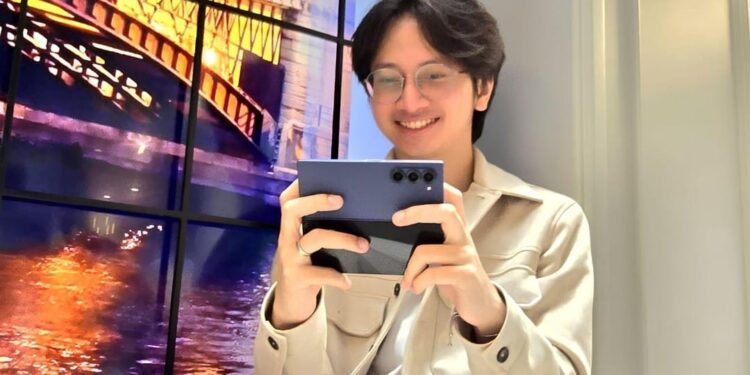 SAMSUNG