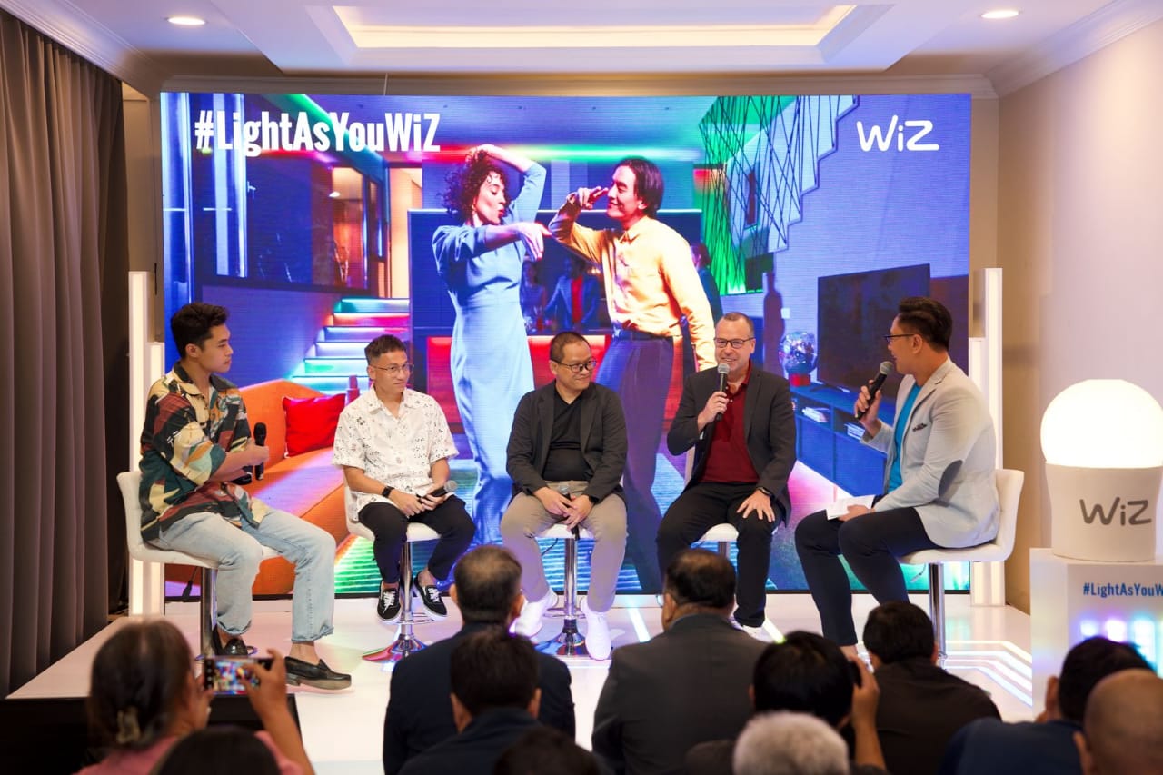 WiZ Smart Lighting (WiZ),