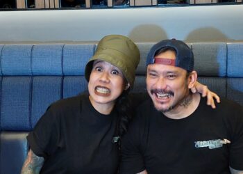 Tora Sudiro dan TJ Ruth Rayakan Kesuksesan Film ‘Kang Mak from Pee Mak’ dengan Teman Tuli