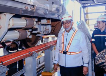 Lakukan Kunker ke PT KCIC, Wamenaker Sampaikan Pentingnya Transfer Teknologi Perkuat SDM Indonesia