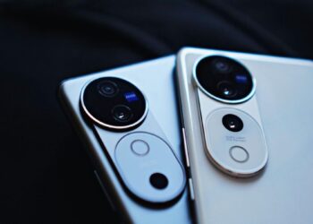 Vivo V40