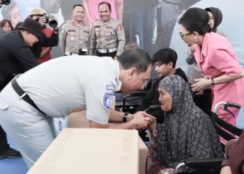 Peringati HUT ke-69 Lalu Lintas Bhayangkara, Korlantas Polri Bersama Jasa Raharja Gelar Baksos di Kuningan Jawa Barat