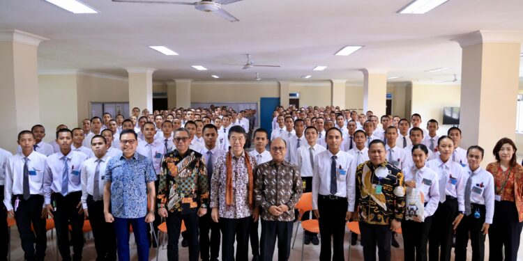 Kemnaker Sambut Baik Atas Kunjungan Gubernur Prefektur Miyagi ke BBPVP Bekasi 