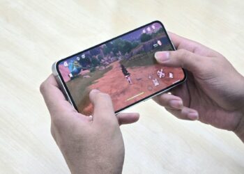 Galaxy S24 FE Tawarkan Performa Gaming Solid Mulai Dari Rp. 700 ribuan/bulan 2 Galaxy S24 FE