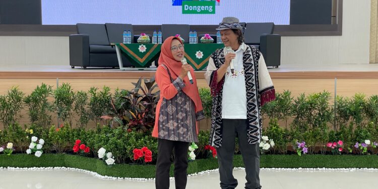 Tantangan Meningkatkan Budaya Membaca di NTB 1 Tantangan Meningkatkan Budaya Membaca di NTB