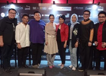 Elfa’s Singer Gelar Konser Bertajuk 'A Timeless Journey' di Bandung, Siap Beri Kejutan Spesial untuk Penggemar 1 Film LEO Pictures “Bila Esok Ibu Tiada” Siap Menggugah Hati Penonton