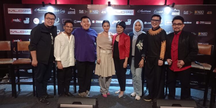 Elfa’s Singer Gelar Konser Bertajuk 'A Timeless Journey' di Bandung, Siap Beri Kejutan Spesial untuk Penggemar 1 Film LEO Pictures “Bila Esok Ibu Tiada” Siap Menggugah Hati Penonton