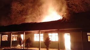 KKB Papua Lakukan Serangan, Bakar Gedung SMA N 1 Sinak dan Lakukan Rentetan Tembakan