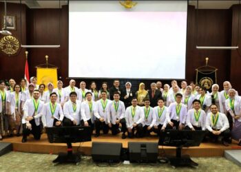 UNIVERSITAS INDONESIA