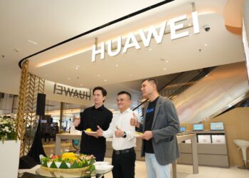 HUAWEI Experience Store