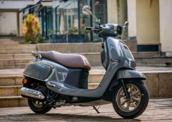 Suzuki UT125