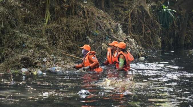 Bersihkan Sampah Kali Cipinang,Gebrakan Menteri LH Atasi Pencemaran Sungai di Jakarta 1 Menteri Lingkungan Hidup