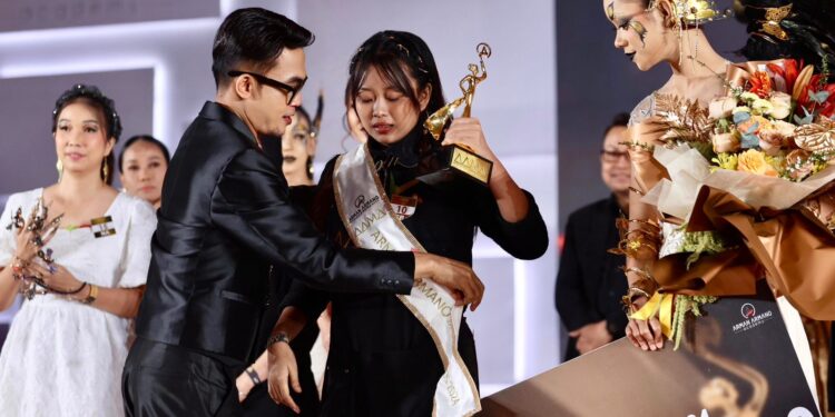 Arman Armano Makeup Awards 2024: Perayaan Kreativitas dan Inovasi MUA Indonesia 1 Arman Armano Makeup Awards 2024: Perayaan Kreativitas dan Inovasi MUA Indonesia