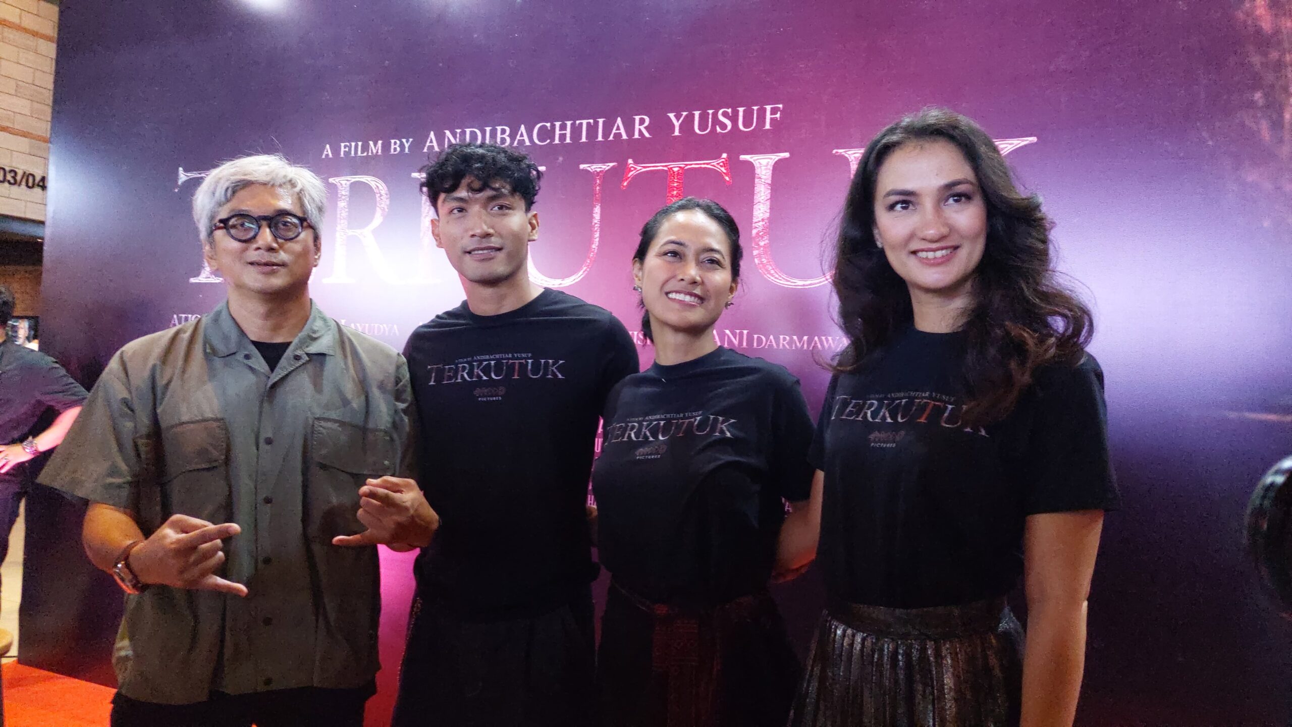 Atiqah Hasiholan Kembali ke Genre Horor Setelah 15 Tahun Lewat Film Terkutuk 2 IMG 20241121 WA0007 1 scaled - Atiqah Hasiholan Kembali ke Genre Horor Setelah 15 Tahun Lewat Film Terkutuk