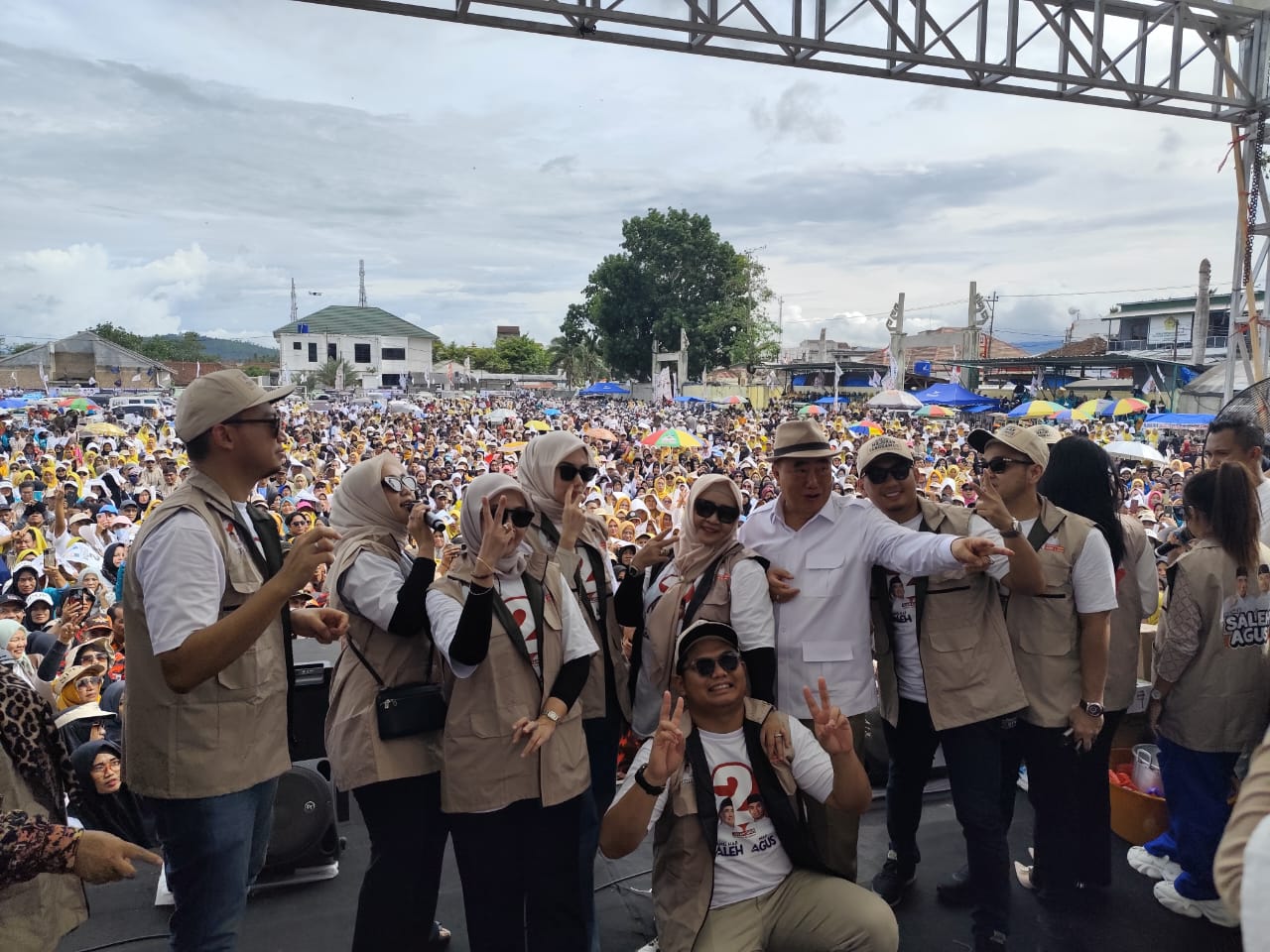 IMG 20241124 WA0027 - Kampanye Paslon Nomor Urut 2 Muhammad Saleh Asnawi-Agus Suranto Disambut Antusias Ribuan Pendukung di Tanggamus