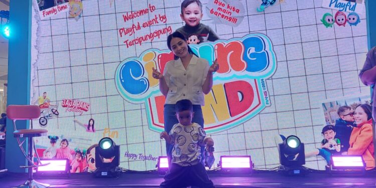 Rayyanza Ungkap Snack Favorit di Peluncuran Produk Rans Food