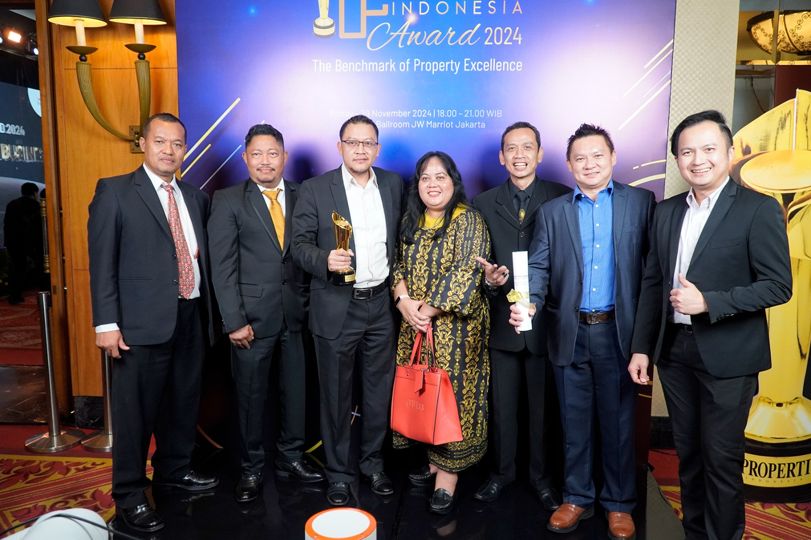 IMG 20241130 WA0017 - Proyek Mahakam The Signature Jakarta Garden City Raih Penghargaan Properti Indonesia Award 2024