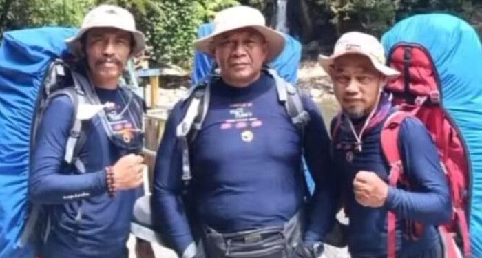 gunung balease