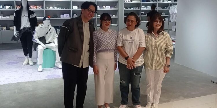 BTS POP-UP: SPACE OF BTS Resmi Dibuka di Jakarta, Pengalaman Belanja Eksklusif untuk ARMY Indonesia
