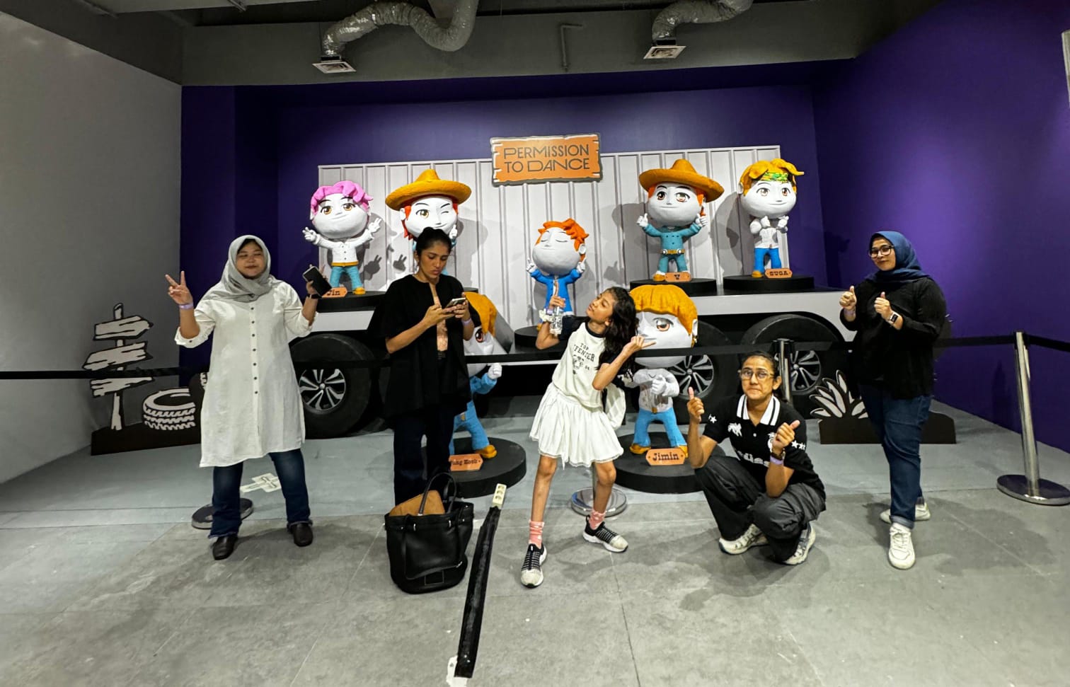 IMG 20241207 WA0024 - BTS POP-UP: SPACE OF BTS Resmi Dibuka di Jakarta, Pengalaman Belanja Eksklusif untuk ARMY Indonesia