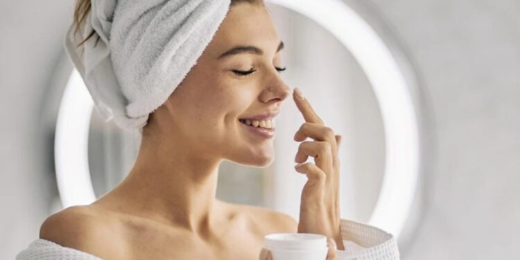 Dugaan Praktik Persaingan Tidak Sehat dalam Review Produk Skincare Muncul di Media Sosial