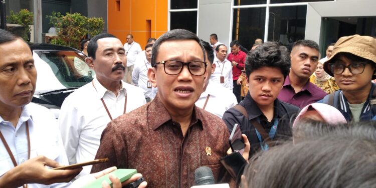 Menteri Karding Bentuk Tim Tangani PMI Ilegal 1 P2MI
