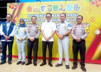 Dirut Jasa Raharja Bersama Wamen BUMN dan Kakorlantas Polri Pantau Arus Mudik Nataru dari Command Center KM 29 Tol Jakarta-Cikampek