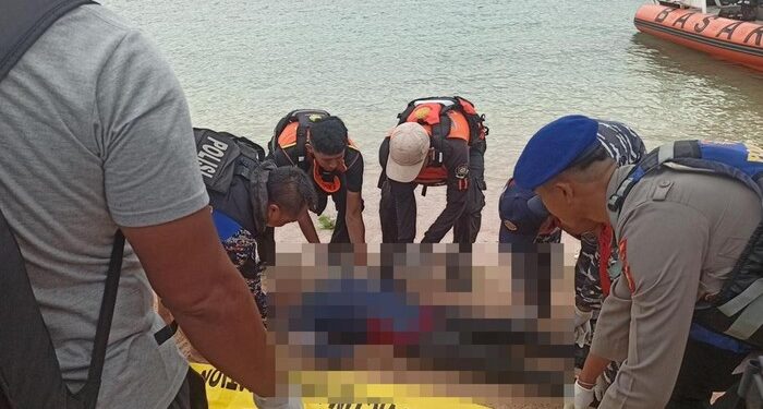 Tragis: Anak Autis Ditinggal di Mobil, Sang Ibu Lompat dari Kapal Feri 1 bunuh diri