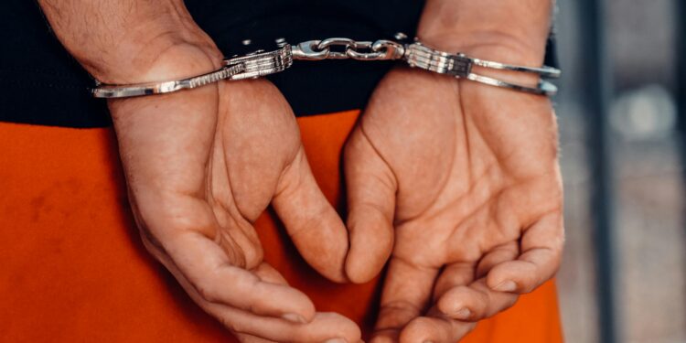 Cawagub Papua Inisial YB Jadi Tersangka Kasus KDRT Terkait Dugaan Pemaksaan Threesome 1 kdrt