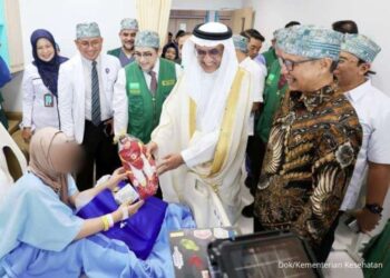 Menteri Kesehatan