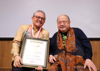 Perpusnas Raih Penghargaan MURI sebagai Gedung Perpustakaan Tertinggi di Dunia