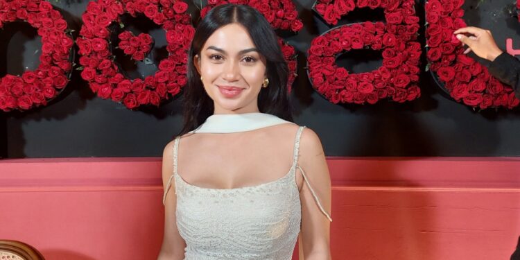 Ariel Tatum Dalami Peran Sari dengan Menonton Semua Episode Business Proposal