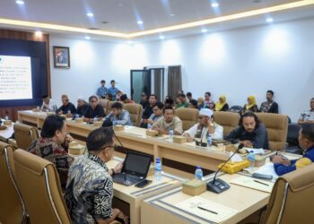 Respon Aduan Warga Mekarsari terkait Tambang Ilegal, DPRD Banten Siap Turun ke Lapangan 1 Respon Aduan Warga Mekarsari terkait Tambang Ilegal, DPRD Banten Siap Turun ke Lapangan