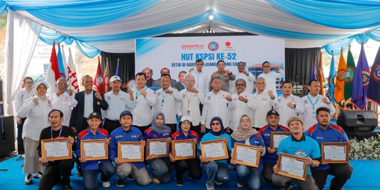 Hadiri HUT KSPSI ke-52, Menaker Minta Pekerja Implementasikan HIP Tak Sebatas Slogan