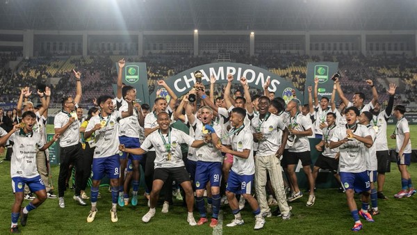 PSIM Yogyakarta Juara Liga 2 2024/2025 Usai Tundukkan Bhayangkara FC 1 PSIM Yogyakarta