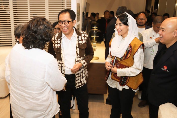 93bfb9a3 d92c 42a9 b795 777e975f9594 - Indonesia International Furniture Expo (IFEX) 2025, HIMKI Optimis Industri Tetap Bertumbuh di Tengah Perubahan Geopolitik Dunia 