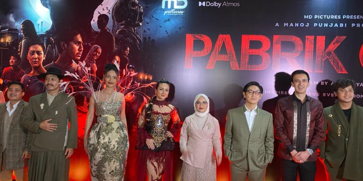 “Pabrik Gula” Hadir dengan Pesta Rakyat, Manoj Punjabi Yakin Jadi Film Lebaran Terbaik 2025