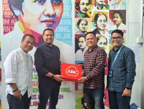 PT Heinz ABC Indonesia Perkuat Hubungan dengan Media melalui Kunjungan ke Koranindopos.com
