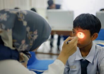Ungkap Tingginya Angka Miopia pada Anak Sekolah Melalui Program Glasses of Hope dari HOYA