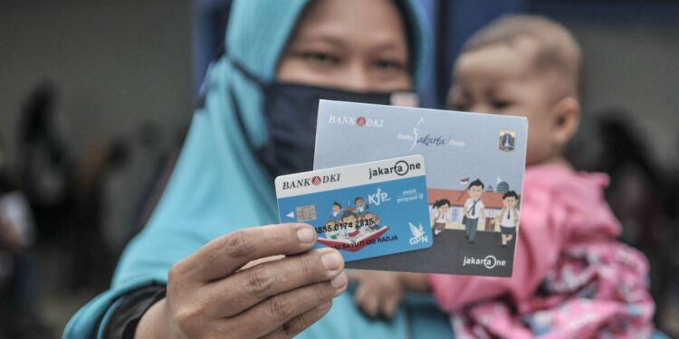 Bank DKI Salurkan KJP Tahap I 2025 Bagi Penerima Baru Sebanyak 43.502 Siswa