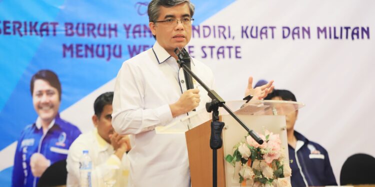 Menaker Yassierli Komitmen Jadikan Kemnaker Rumah bagi Pekerja 1 Menaker Yassierli Komitmen Jadikan Kemnaker Rumah bagi Pekerja