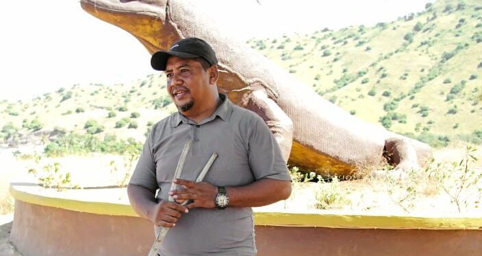Raco, Guru dan Ranger Pengabdi Pulau Komodo: "Selama anak-anak di sini butuh belajar, saya akan tetap mengajar." 1 Pulau Komodo